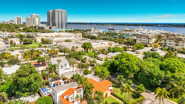 427 37TH Street, West Palm Beach, FL 33407