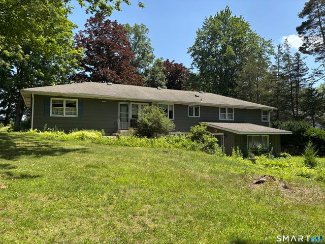 101 Thorpe Avenue, Wallingford, CT 06492