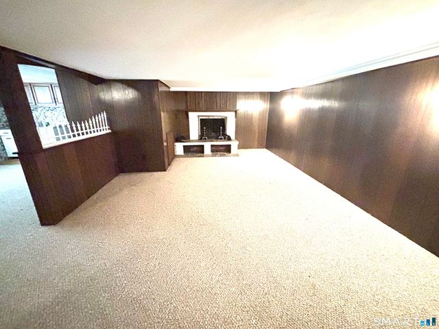 101 Thorpe Avenue, Wallingford, CT 06492