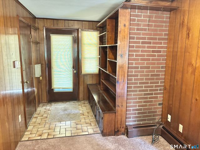 101 Thorpe Avenue, Wallingford, CT 06492
