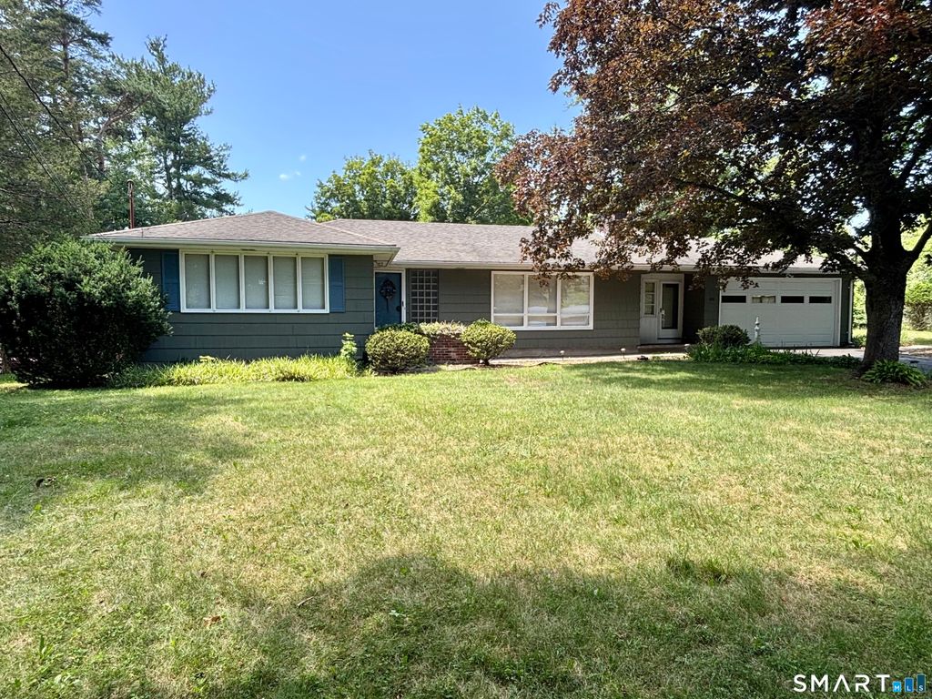 101 Thorpe Avenue, Wallingford, CT 06492