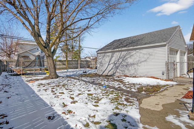 5014 25th AVENUE, Kenosha, WI 53140