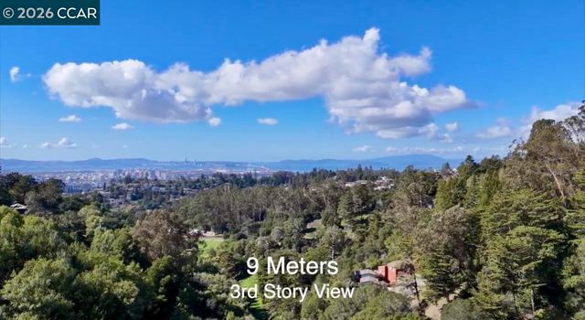 6030 Girvin Dr, Oakland, CA 94611