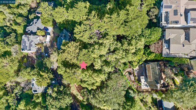 6030 Girvin Dr, Oakland, CA 94611