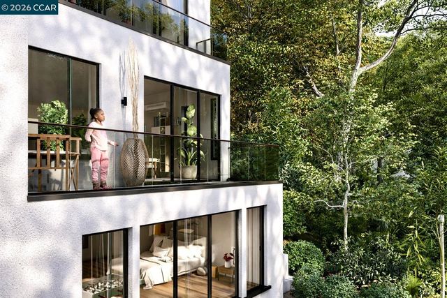 6030 Girvin Dr, Oakland, CA 94611