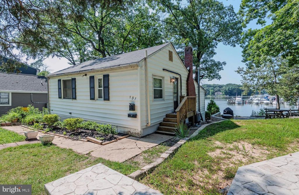 131 CLUB RD, Pasadena, MD 21122
