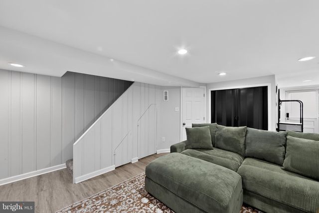 64 W BERKLEY AVE, Clifton Heights, PA 19018