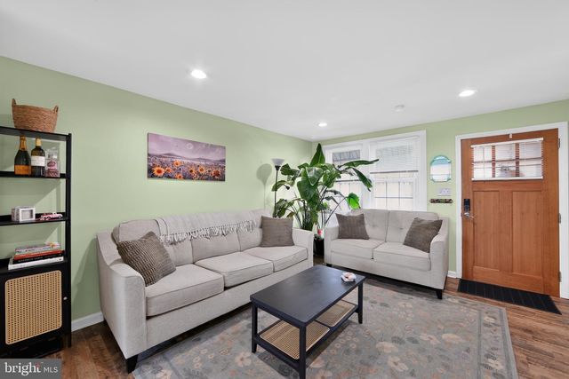 64 W BERKLEY AVE, Clifton Heights, PA 19018