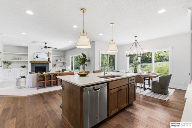 7725 N 166th Street, Bennington, NE 68007