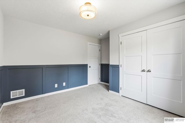 7725 N 166th Street, Bennington, NE 68007