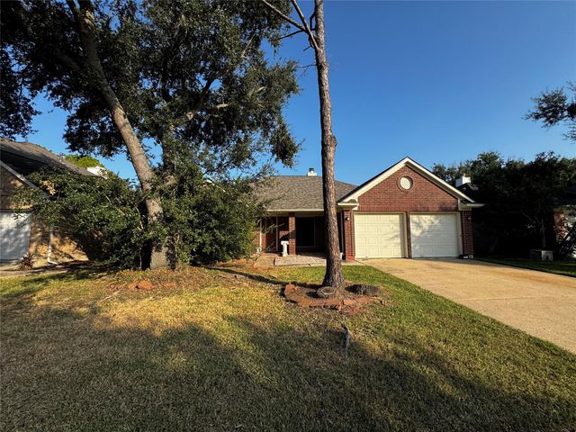 2815 Abbey Field Drive, Pearland, TX 77584