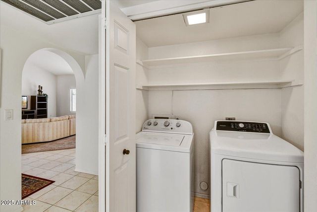 9404 W MORROW Drive, Peoria, AZ 85382