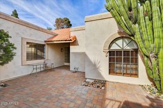 9404 W MORROW Drive, Peoria, AZ 85382