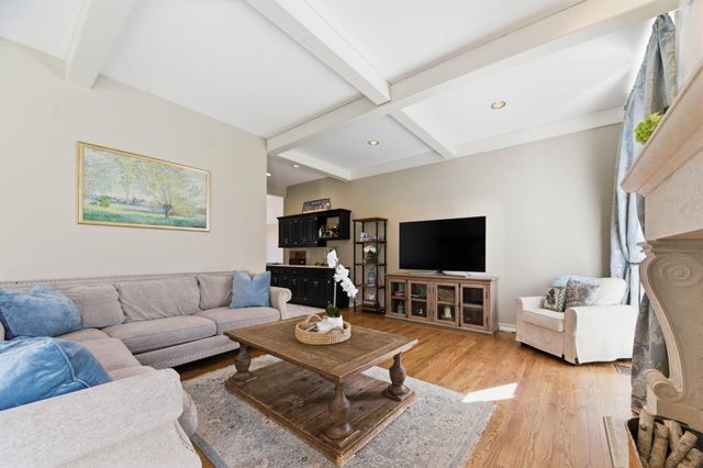 1319 N Tallyrand St, Wichita, KS 67206