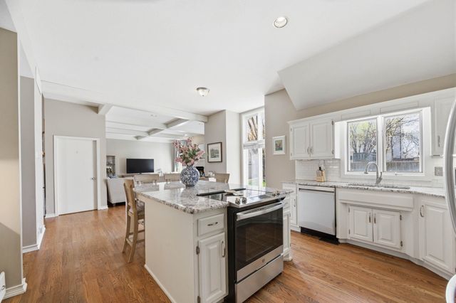 1319 N Tallyrand St, Wichita, KS 67206