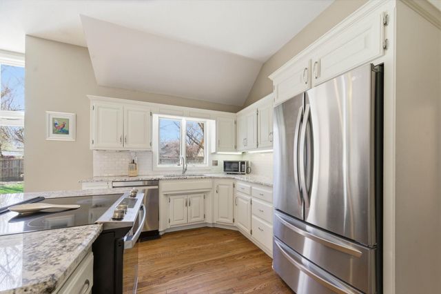 1319 N Tallyrand St, Wichita, KS 67206