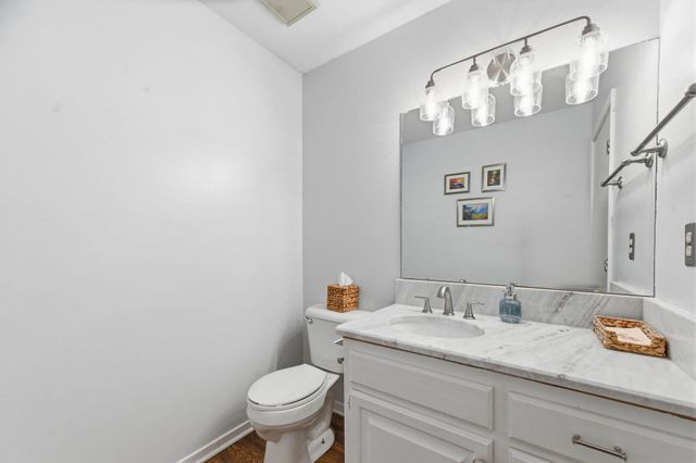 1319 N Tallyrand St, Wichita, KS 67206