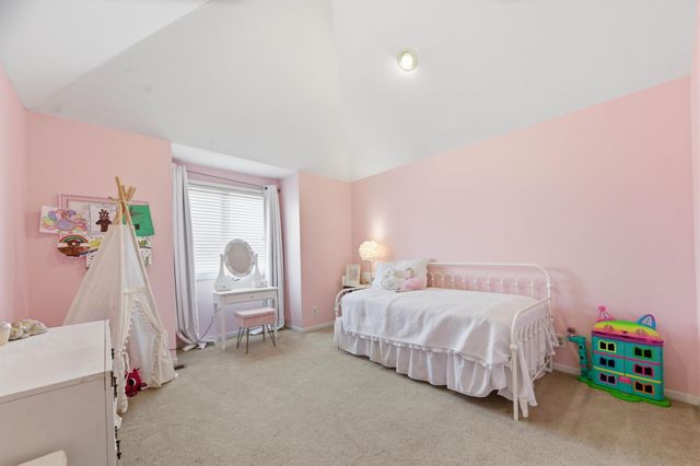 1319 N Tallyrand St, Wichita, KS 67206