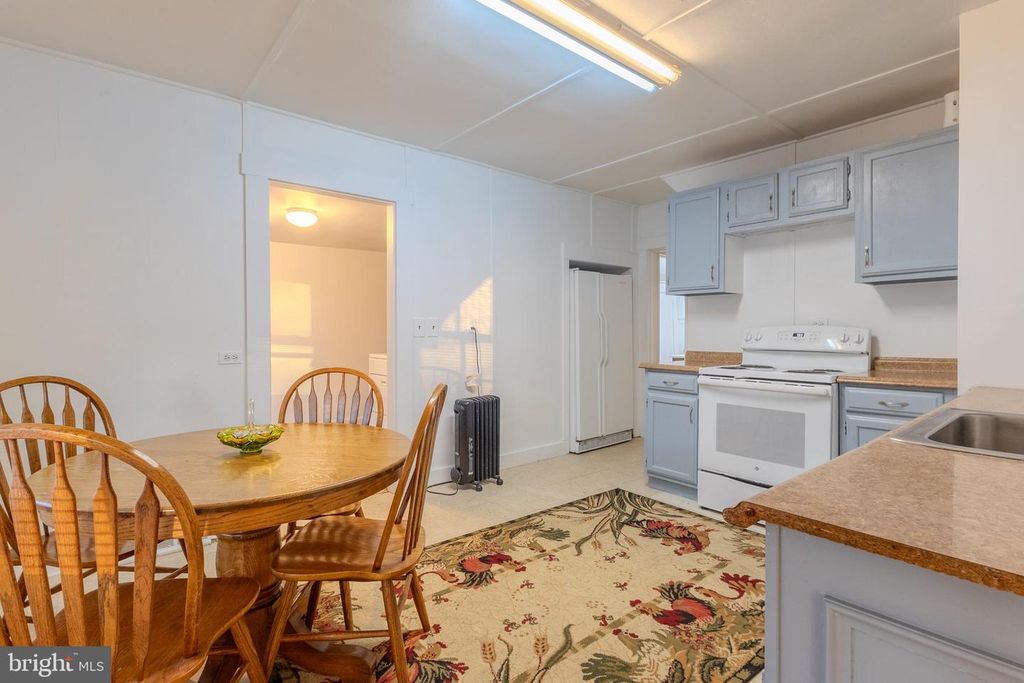 Image 10 of property listing at 1168 MARLBORO RD, Lothian, MD 20711