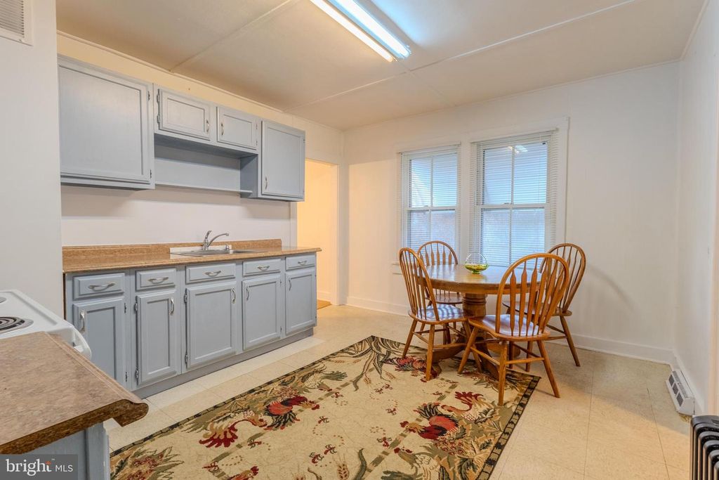 Image 12 of property listing at 1168 MARLBORO RD, Lothian, MD 20711