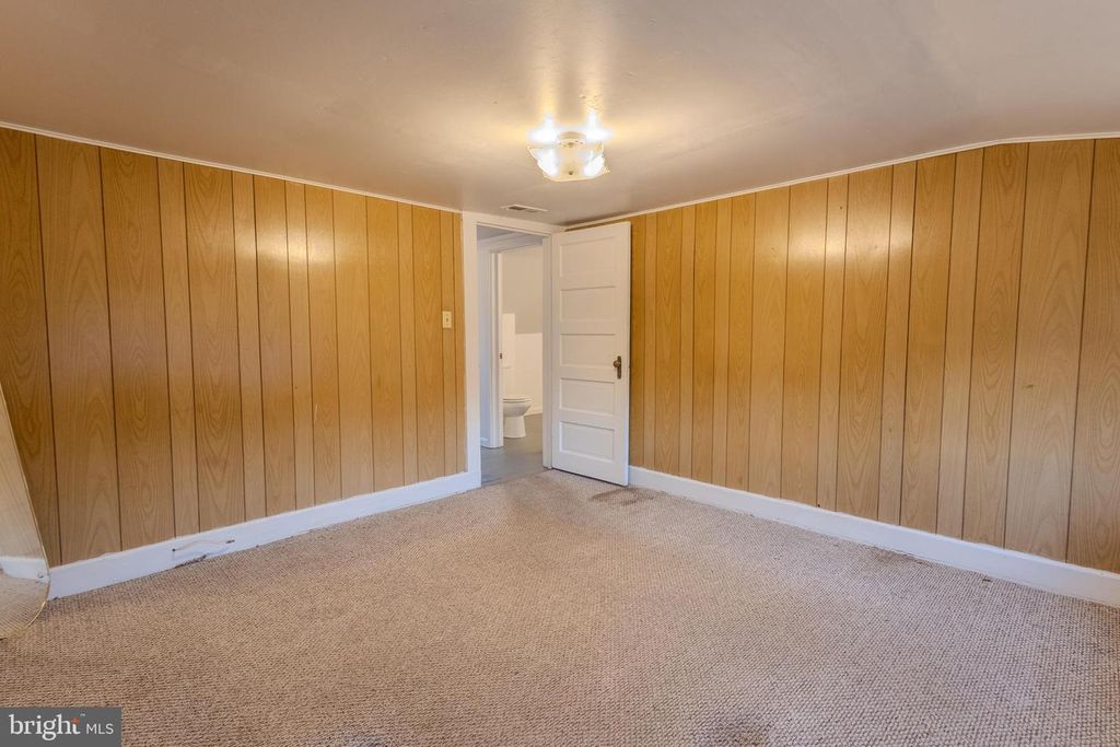 Image 26 of property listing at 1168 MARLBORO RD, Lothian, MD 20711