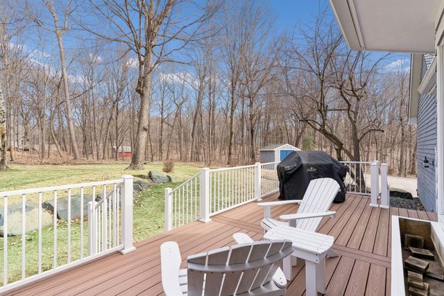 3050 Jamestown Road, Long Lake, MN 55356