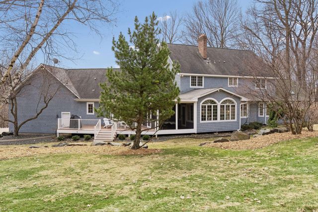 3050 Jamestown Road, Long Lake, MN 55356