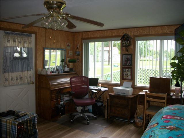 944 MAPLETOWN ROAD, Mapletown, PA 15338