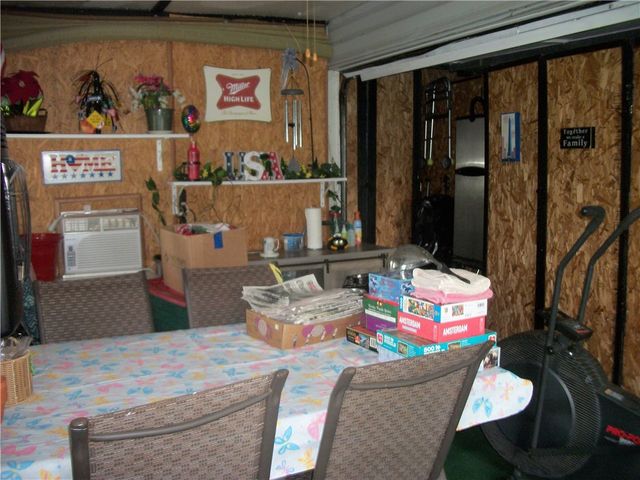 944 MAPLETOWN ROAD, Mapletown, PA 15338