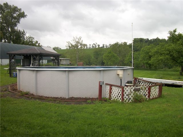 944 MAPLETOWN ROAD, Mapletown, PA 15338