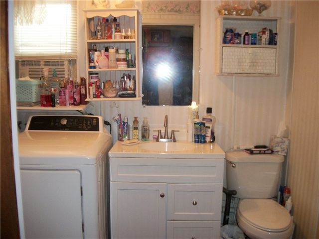 944 MAPLETOWN ROAD, Mapletown, PA 15338