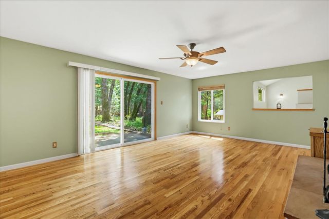 15186 Meadow Dr, Grass Valley, CA 95945