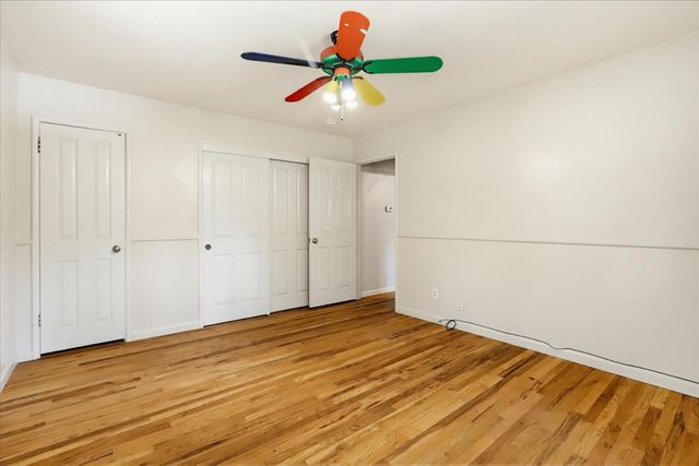 15186 Meadow Dr, Grass Valley, CA 95945