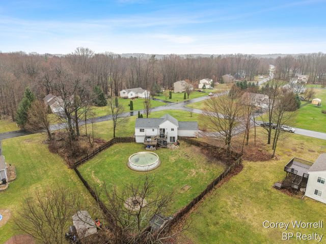 2849 Bark Court, Cedar Springs, MI 49319