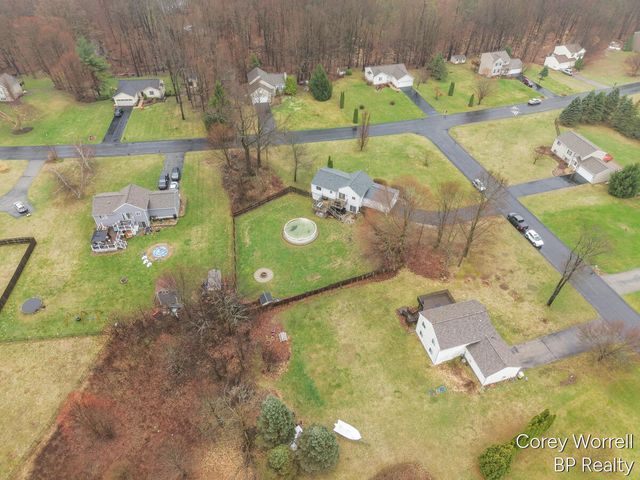 2849 Bark Court, Cedar Springs, MI 49319