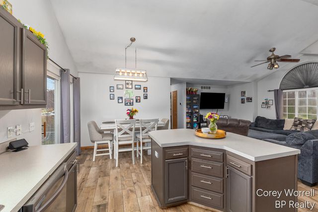 2849 Bark Court, Cedar Springs, MI 49319