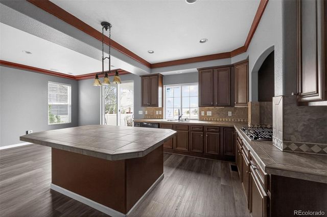 5085 Ridgewood Drive, Johnstown, CO 80534