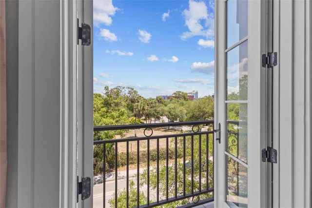 445 N ORANGE AVENUE 309, Sarasota, FL 34236