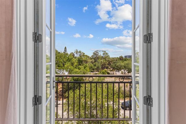 445 N ORANGE AVENUE 309, Sarasota, FL 34236