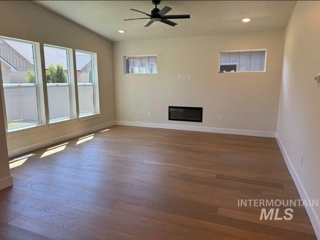 683 W Wrangler, Meridian, ID 83646