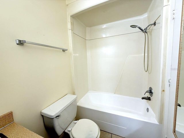 3301 58TH AVENUE S 209, St Petersburg, FL 33712