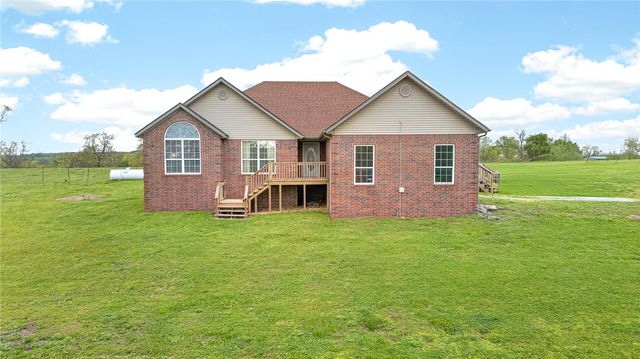 16839 Fletcher Road, Fayetteville, AR 72704