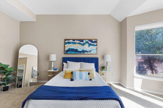 7024 Thistle Hill WAY, Austin, TX 78754