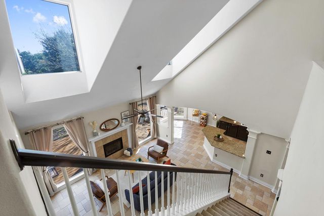 7024 Thistle Hill WAY, Austin, TX 78754