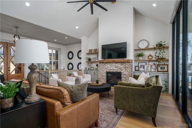 14922 Edgewater, Northport, AL 35475
