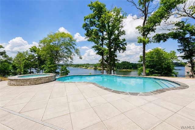 14922 Edgewater, Northport, AL 35475