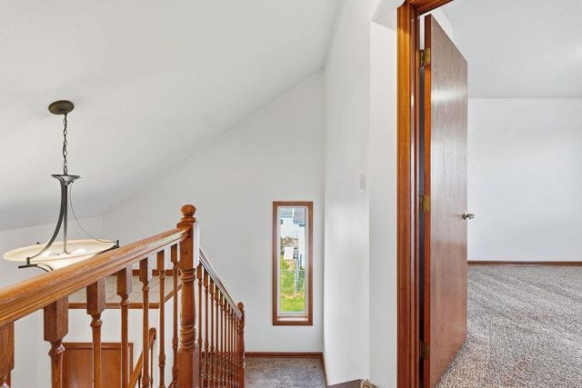 1427 E 6th St, Deer Park, WA 99006