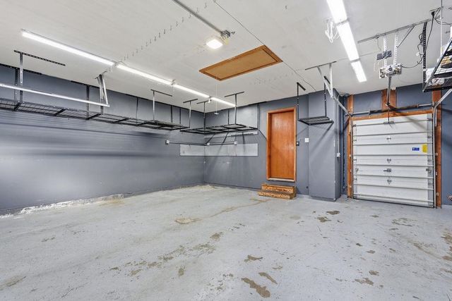 1427 E 6th St, Deer Park, WA 99006