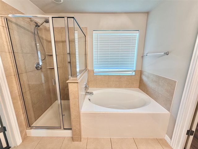 980 Bridle Bit Drive, Grand Prairie, TX 75051