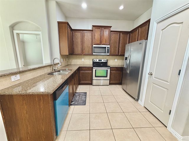 980 Bridle Bit Drive, Grand Prairie, TX 75051